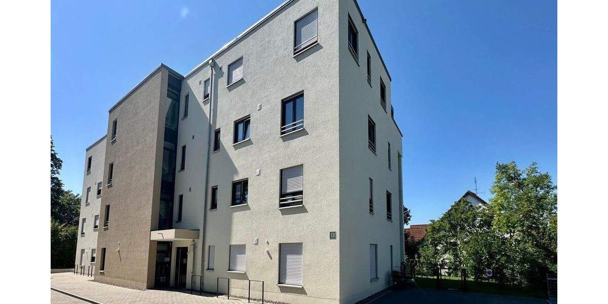Etagenwohnung Burglengenfeld - 2 Zimmer, 69 m&sup2;, 840&euro; | Angebot:25071685