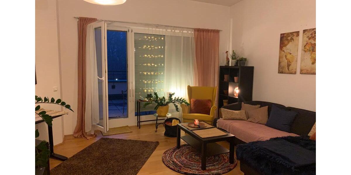 ETW in Rgb zu vermieten. 1-2 Pers, Penthouse, 2 Balkone 2 zimmer