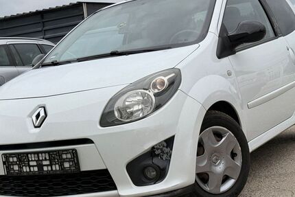 Renault Twingo 136.000 km 2.499 &euro; Obertraubling 93083