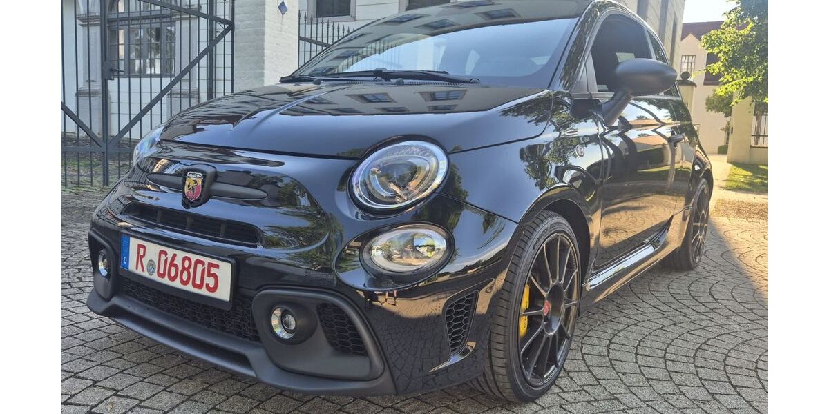 Abarth 695 37.400 km 23.490 &euro; Alteglofsheim 93087