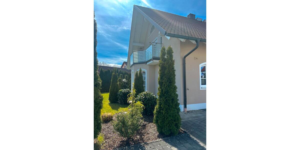 Einfamilienhaus Abensberg - 8 Zimmer, 180 m&sup2;, 2.150&euro; | Angebot:26121492