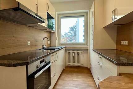 Wohnung Regensburg Konradsiedlung - 2 Zimmer, 58 m&sup2;, 750&euro; | Angebot:25806873