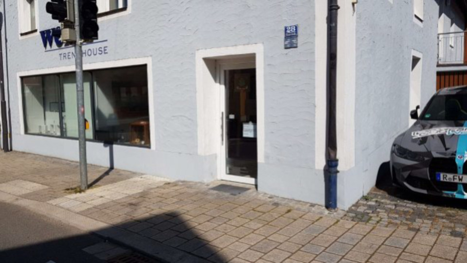 Gewerbeobjekt Regenstauf - 800&euro; | Angebot:24980269