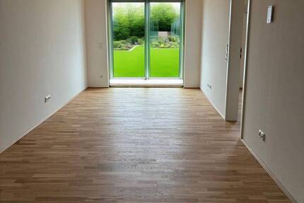 *** barrierefreie Gartenwohnung in Pentling (VIO P4)*** 3 zimmer