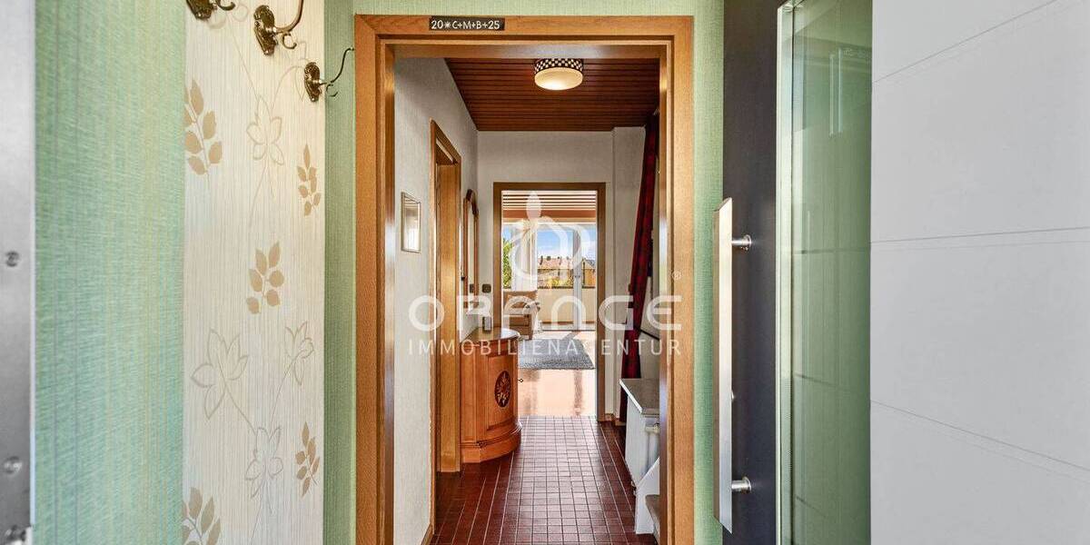 Reihenmittelhaus Regensburg Konradsiedlung-Wutzlhofen - 5 Zimmer, 131 m&sup2;, 439.750&euro; | Angebot:26796413