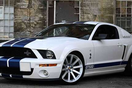 Ford Mustang 40.000 km 24.000 &euro; Regensburg 93051