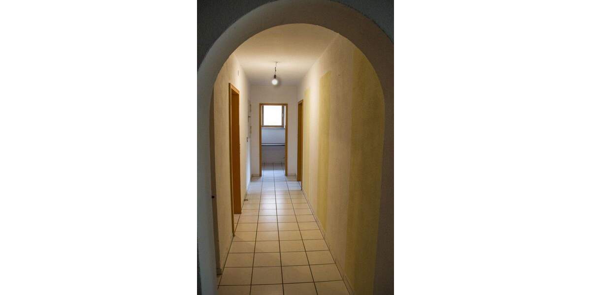 Einfamilienhaus Nittendorf Undorf - 8 Zimmer, 200 m&sup2;, 698.000&euro; | Angebot:24690123