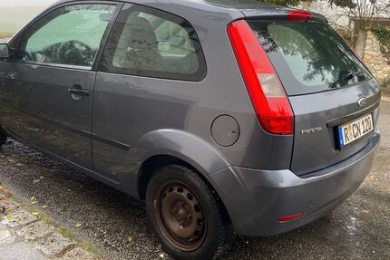 Ford Fiesta 135.000 km 650 &euro; Regenstauf 93128