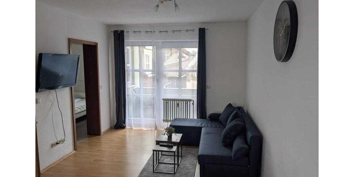 Etagenwohnung Neutraubling - 2 Zimmer, 50 m&sup2;, 950&euro; | Angebot:25648873