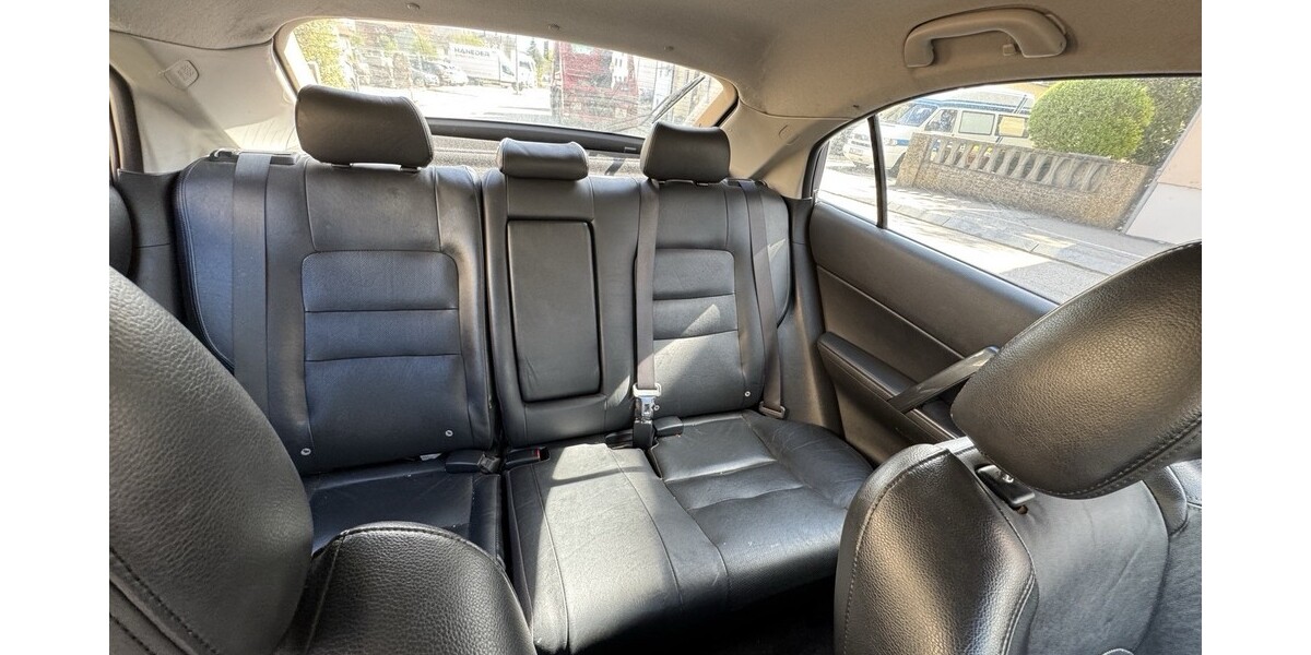 Mazda 6 195.000 km 1.100 &euro; Mallersdorf-Pfaffenberg 84066