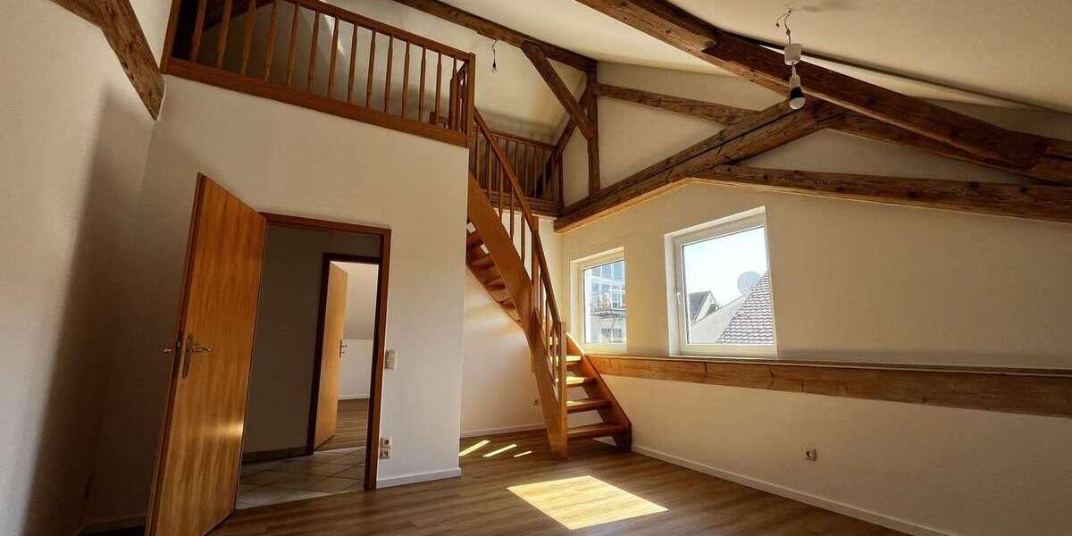 Etagenwohnung Kelheim - 4 Zimmer, 115 m&sup2;, 1.100&euro; | Angebot:27080692