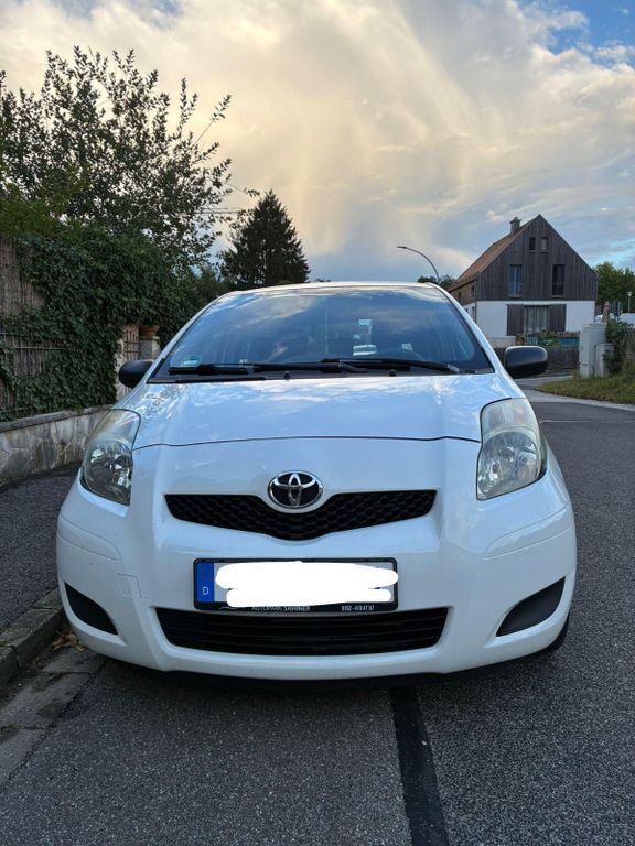 Yaris