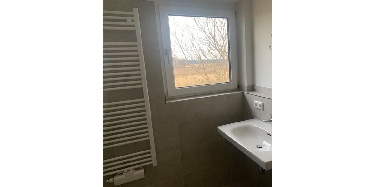 Helle, modern sanierte 5 Zimmerwohnung mit ca. 97 qm und Balkon 5 zimmer