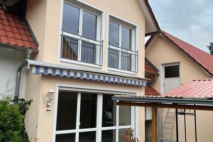 Haushälfte im Sondereigentum vor den Toren Regensburg zimmer