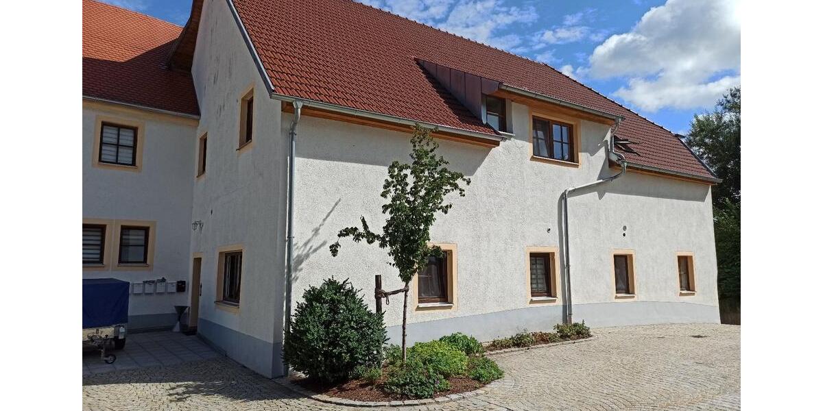 Erdgeschoßwohnung Reichenbach - 2 Zimmer, 60 m&sup2;, 480&euro; | Angebot:26021032