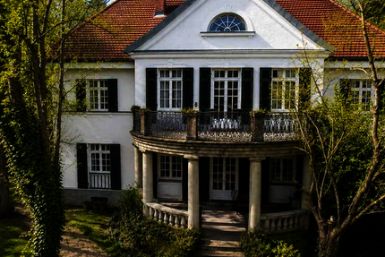 Haus Regensburg Das Dörnberg - 13 Zimmer, 432 m&sup2;, 980.000&euro; | Angebot:26827667