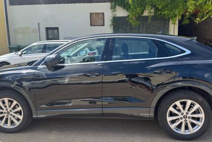 Audi Q3 83.800 km 26.800 &euro; Regensburg 93051