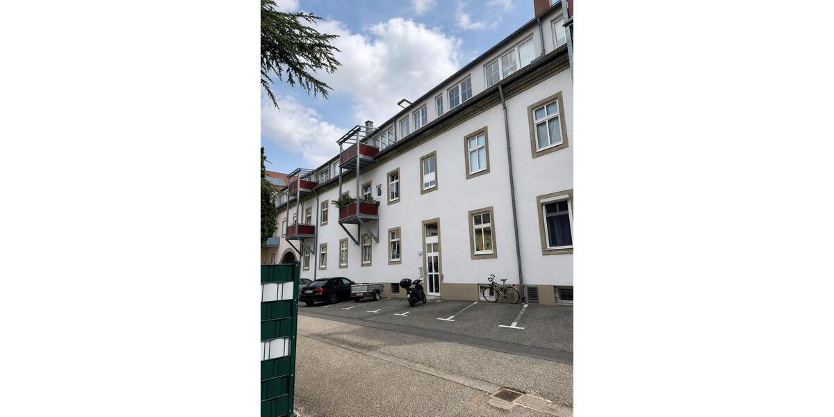 Erdgeschoßwohnung Neutraubling - 2 Zimmer, 67 m&sup2;, 975&euro; | Angebot:27621837