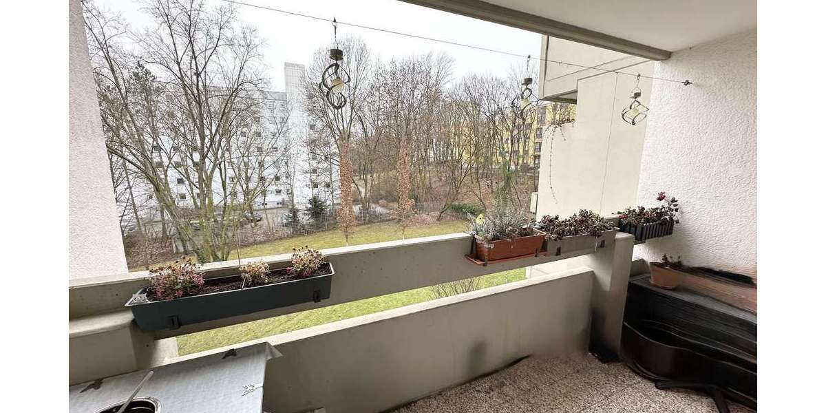 Etagenwohnung Regensburg Ganghofersiedlung - 3 Zimmer, 94 m&sup2;, 298.000&euro; | Angebot:25198274