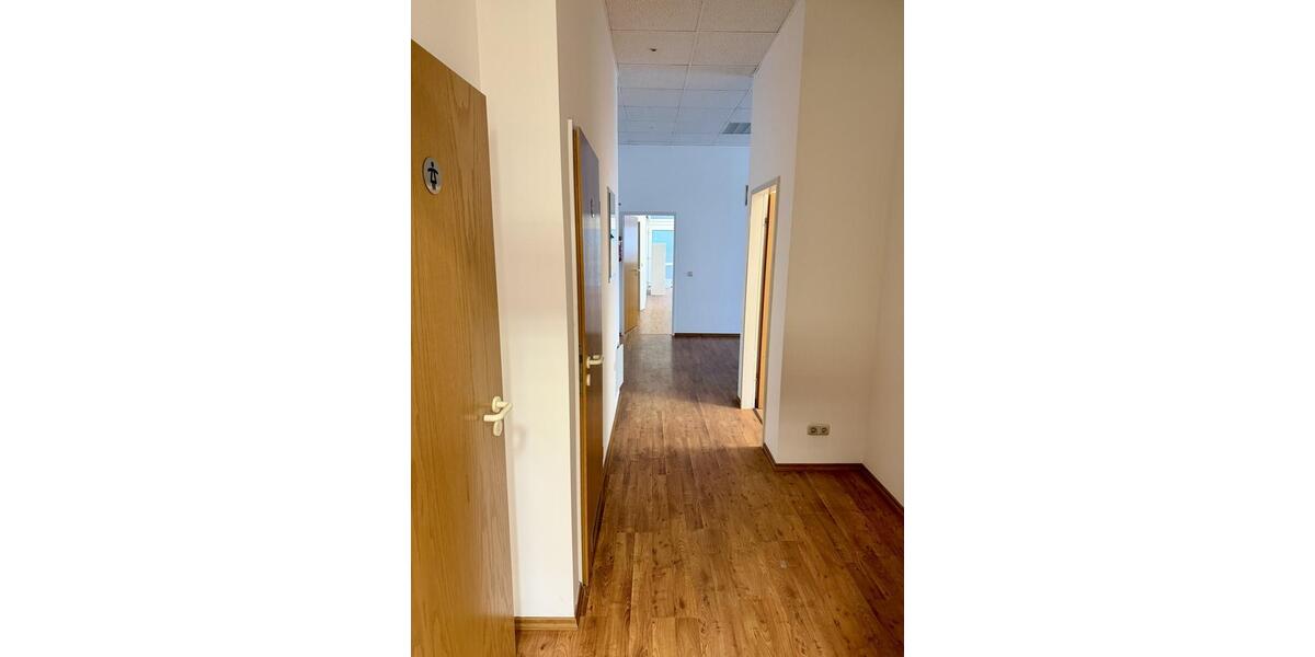 Gewerbeobjekt Regensburg Das Dörnberg - 1.565&euro; | Angebot:23819206