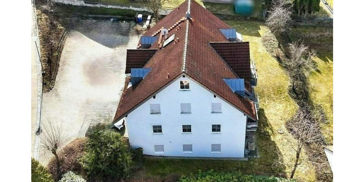 Etagenwohnung Falkenstein - 2 Zimmer, 61 m&sup2;, 129.000&euro; | Angebot:25865335