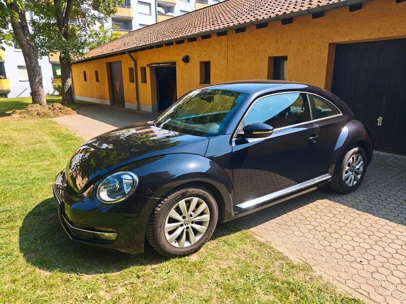 VW Beetle 160.798 km 6.100 € Regensburg 93049