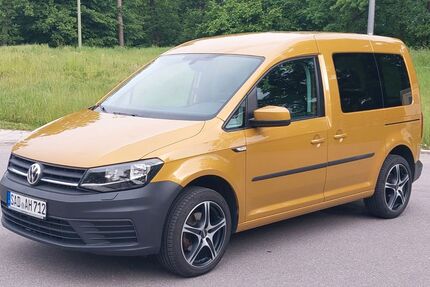 VW Caddy 84.000 km 13.200 &euro; Maxhütte-Haidhof 93142