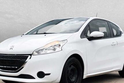 Peugeot 208 118.000 km 2.950 &euro; Regensburg 93059
