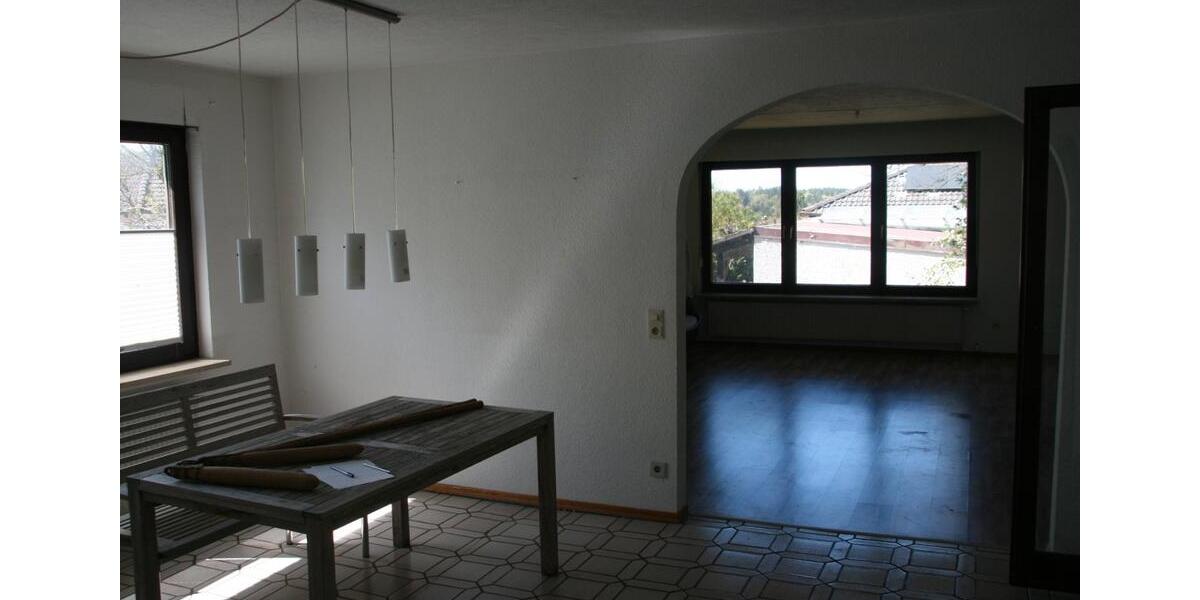 Bungalow Laaber - 9 Zimmer, 297 m&sup2;, 690.000&euro; | Angebot:26406259