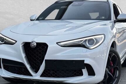 Alfa Romeo Stelvio 85.500 km 43.190 &euro; Regensburg 93059