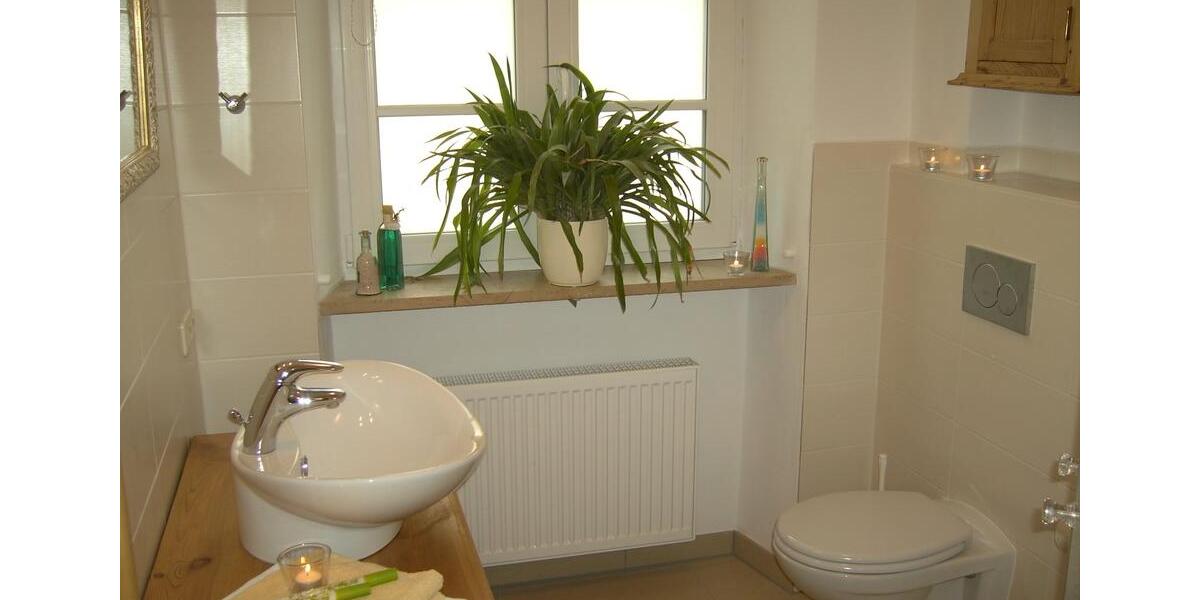 Erdgeschoßwohnung Burglengenfeld - 1 Zimmer, 65 m&sup2;, 590&euro; | Angebot:26624103