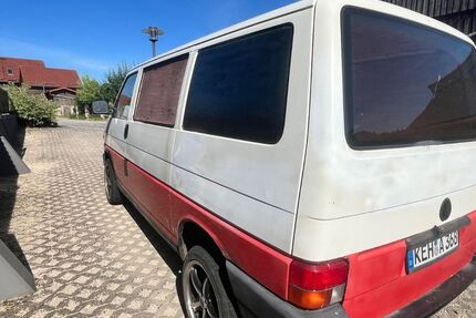 VW T4 andere 252.300 km 2.600 &euro; Essing 93343