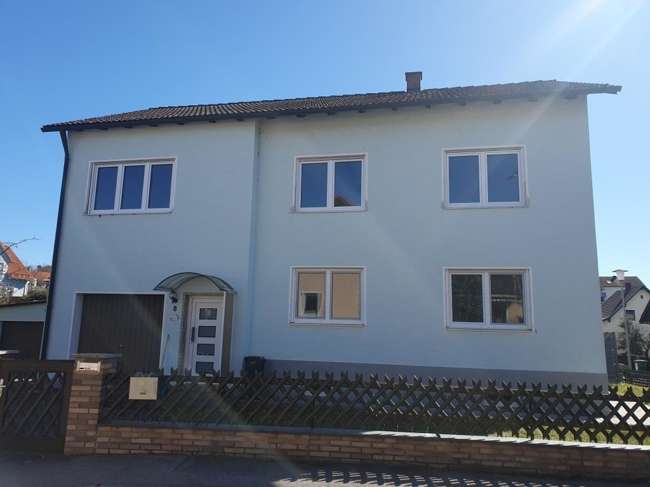 Haus zum Kaufen in Burglengenfeld 380.000 € 159 m²