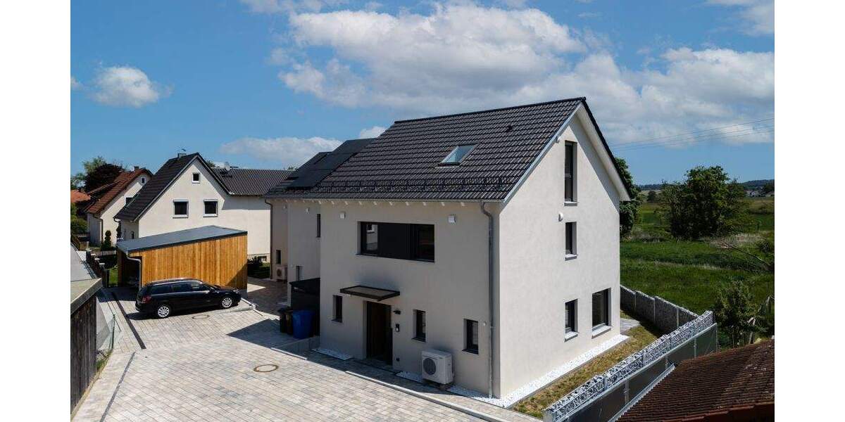 Reihenendhaus Langquaid - 5 Zimmer, 148 m&sup2;, 560.000&euro; | Angebot:25834896