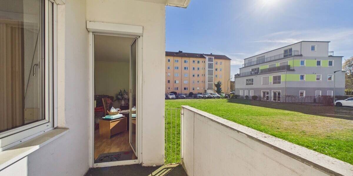 Etagenwohnung Neutraubling - 3 Zimmer, 65 m&sup2;, 189.000&euro; | Angebot:26220467