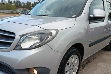 Mercedes-Benz Citan 129.000 km 8.999 &euro; Abensberg 93326