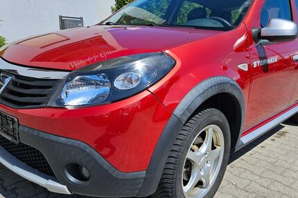 Dacia Sandero 147.000 km 3.480 &euro; Regensburg 93057