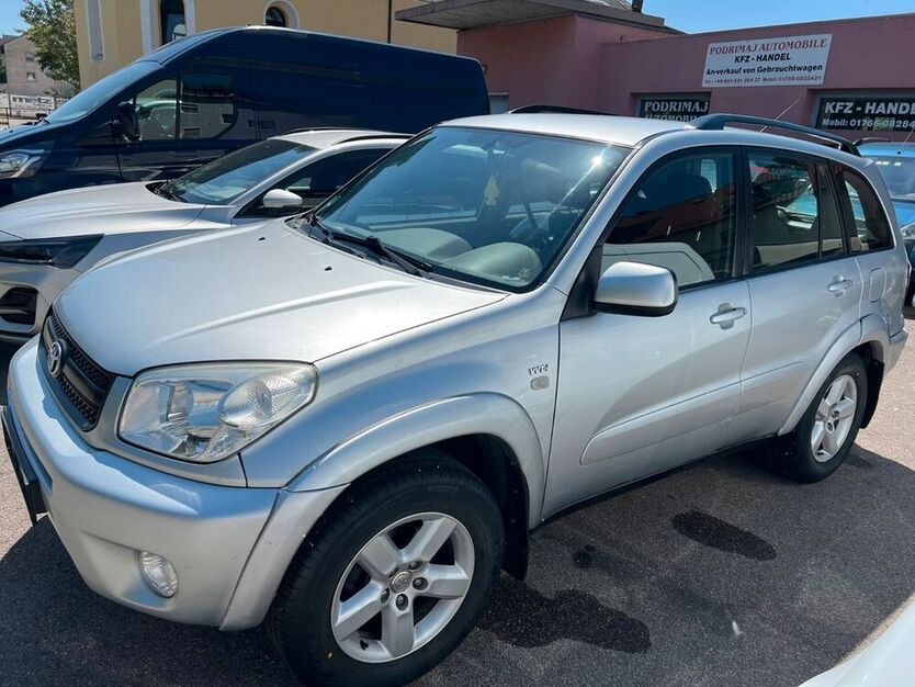 RAV 4