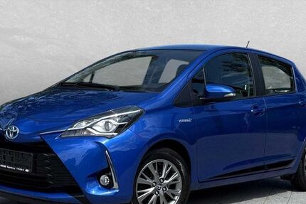 Toyota Yaris 82.000 km 12.870 € Regensburg 93059