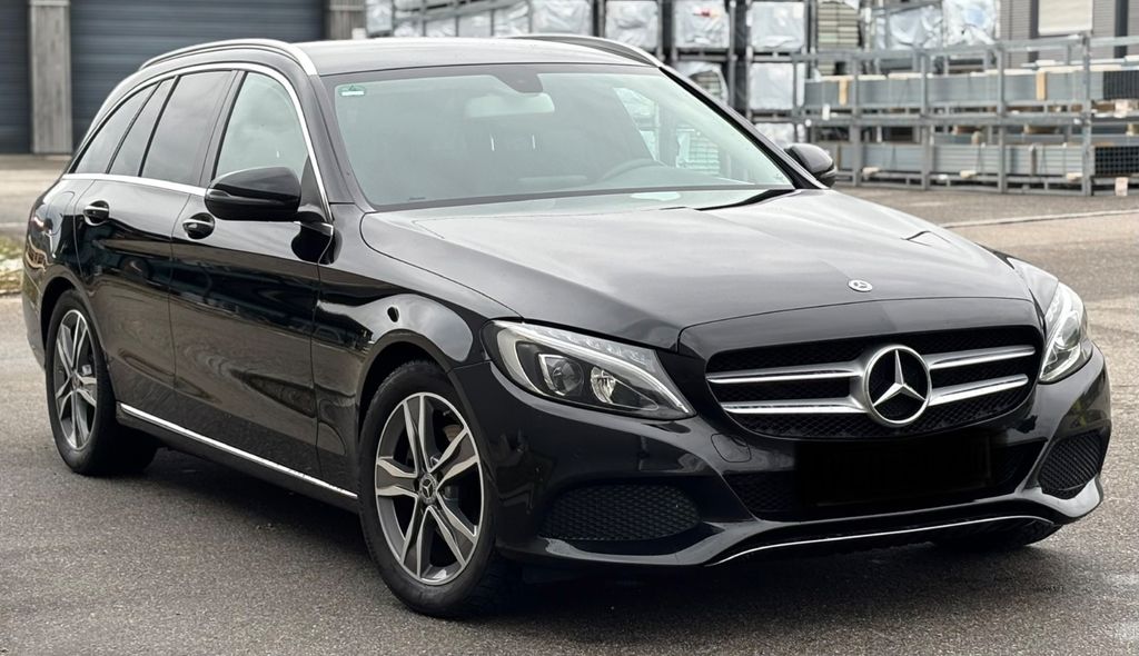 Mercedes-Benz C 220 132.250 km 18.800 &euro; Hausen 93345