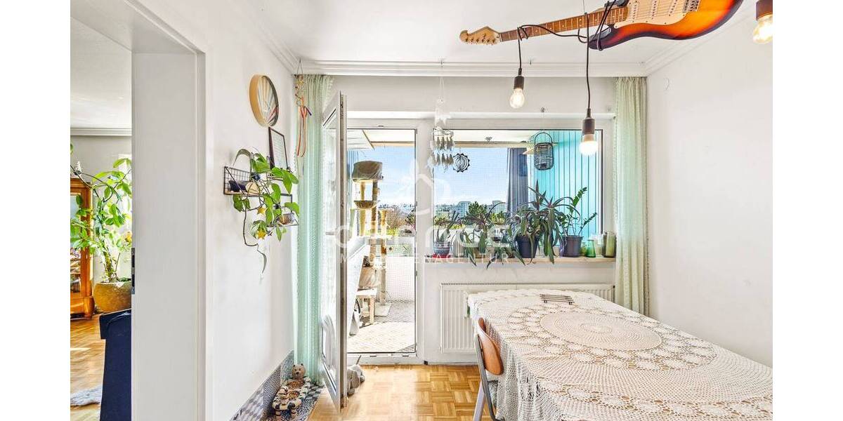 Etagenwohnung Regensburg Großprüfening-Dechbetten-Königswiesen - 4 Zimmer, 100 m&sup2;, 380.000&euro; | Angebot:26228598