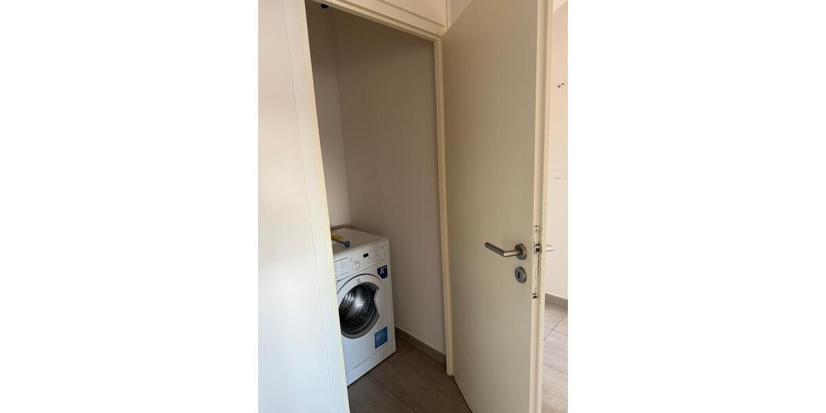 Etagenwohnung Neutraubling - 3 Zimmer, 72 m&sup2;, 1.100&euro; | Angebot:25235093