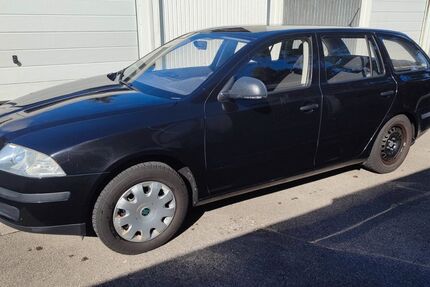 Skoda Octavia 188.500 km 2.450 &euro; Regensburg 93051