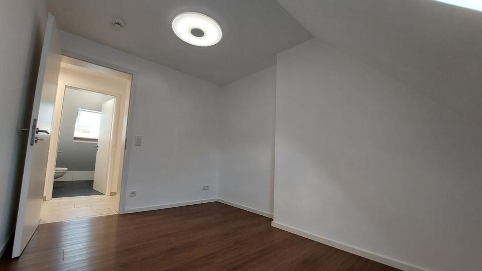 Dachgeschoßwohnung Bad Abbach - 2 Zimmer, 46 m&sup2;, 229.000&euro; | Angebot:27495905