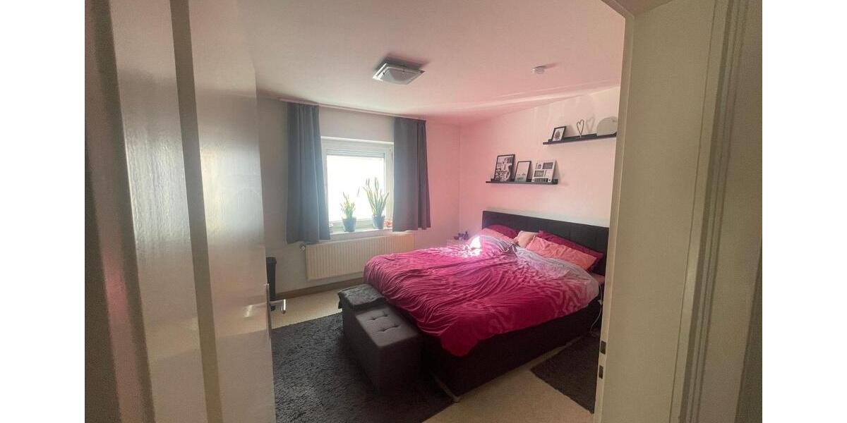 Etagenwohnung Regensburg Das Dörnberg - 3 Zimmer, 24 m&sup2;, 400&euro; | Angebot:25767934