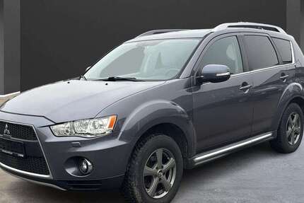 Mitsubishi Outlander 295.609 km 4.990 &euro; Schierling 84069