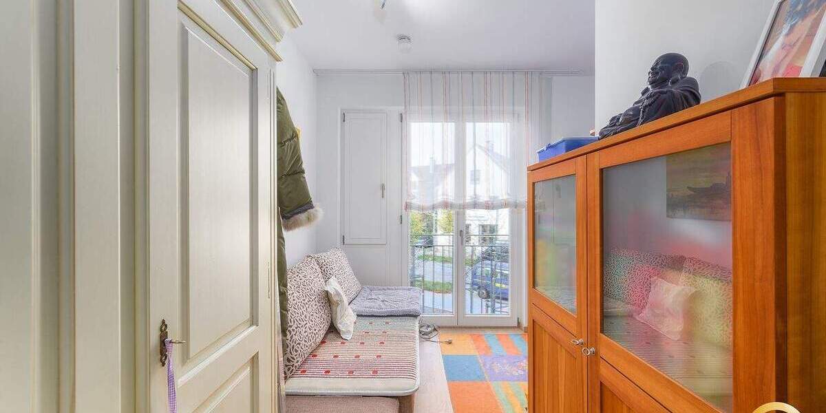 Etagenwohnung Regensburg Westenviertel - 4 Zimmer, 104 m&sup2;, 430.000&euro; | Angebot:25820777