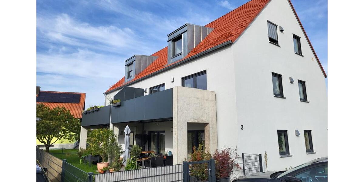 Erdgeschoßwohnung Teublitz - 4 Zimmer, 124 m&sup2;, 1.090&euro; | Angebot:25632249