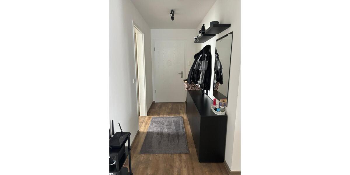 Etagenwohnung Regenstauf - 3 Zimmer, 80 m&sup2;, 1.050&euro; | Angebot:26705037