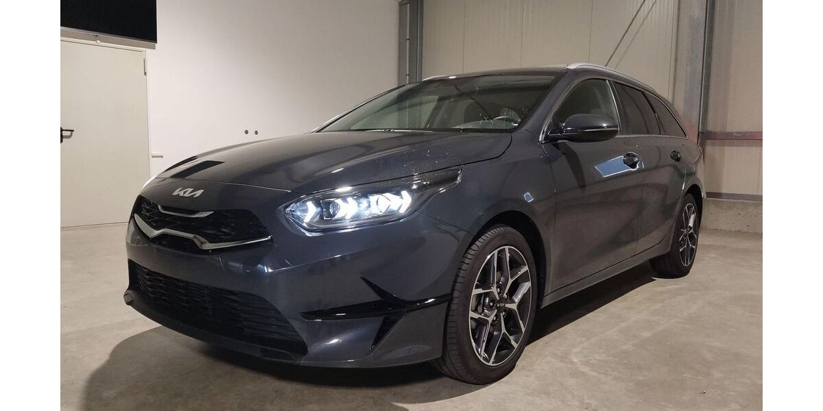 Kia ceed Sportswagon 7.550 km 23.990 &euro; Wörth an der Donau 93086
